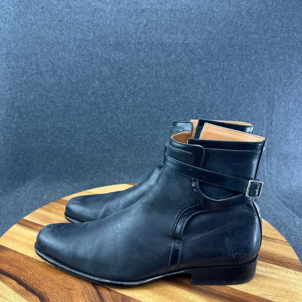 John Fluevog 328 Newbury St Mens Boots Sz 9.5 Black Leather Chelsea Ankle Boots